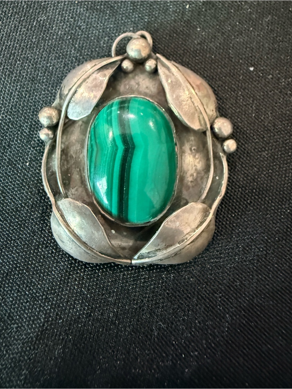 Sterling Silver Green Malachite Oval Pendant
